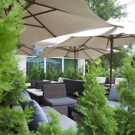 2 Piano Bar 2 Etaj 2 Daire Mamaia